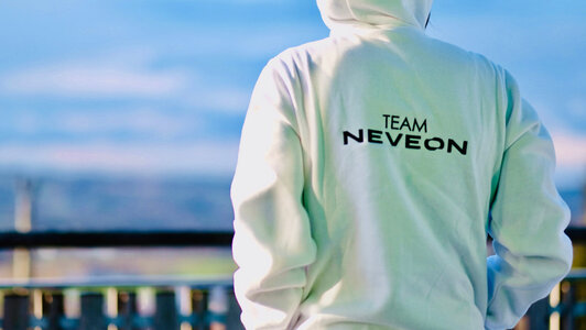 NEVEON Team Hoodie